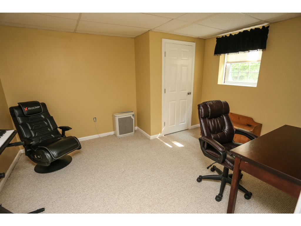 175 Chad Road Manchester, NH 03104 - Photo 33 of 36