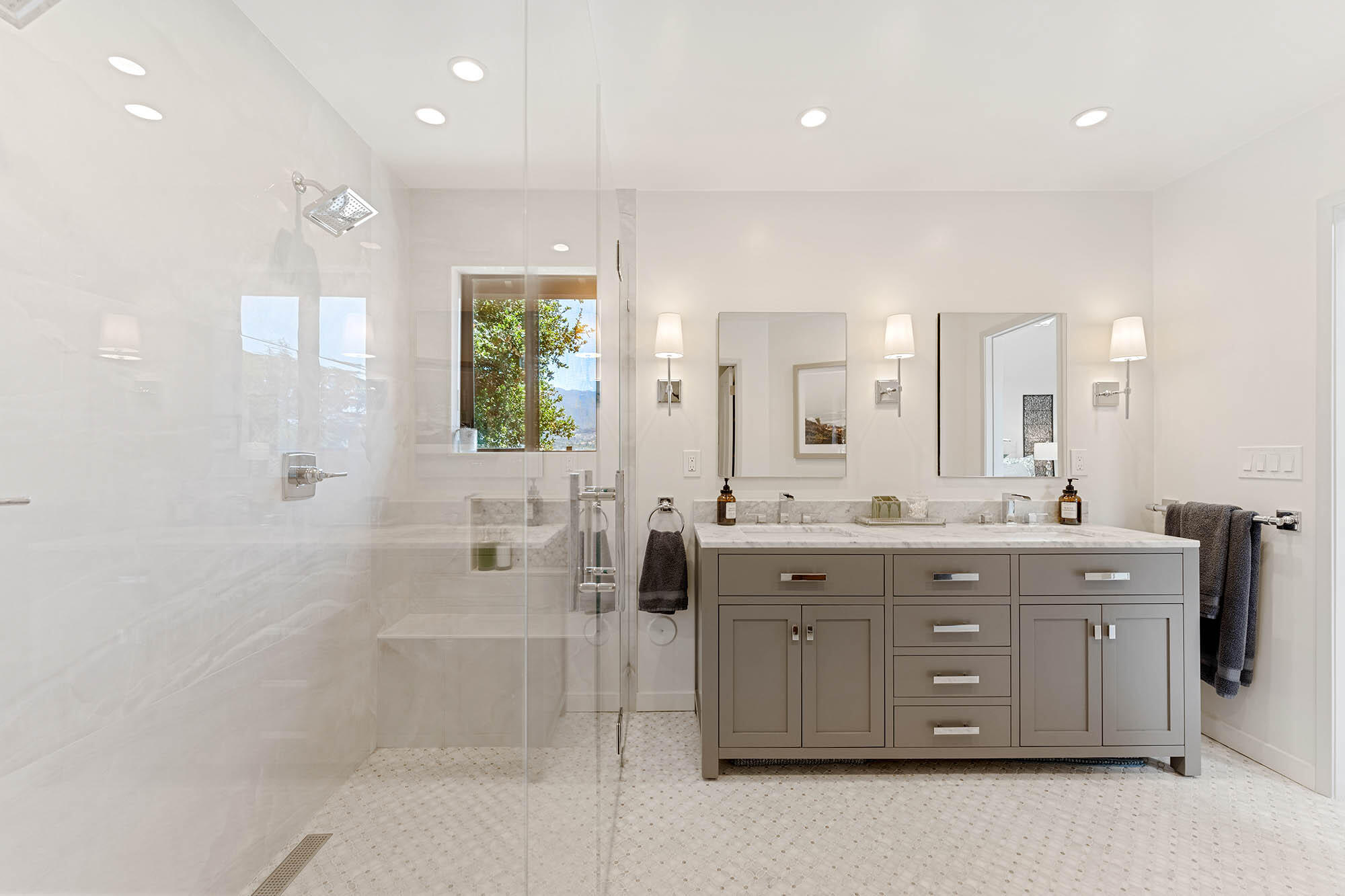 1118 Nirvana Road Santa Barbara, CA 93101 - Photo 35 of 88 34 Primary Shower_ROY7318