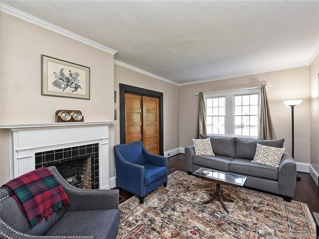931 Bromley Road Charlotte, NC 28207 - Photo 2 of 27 Gallery Image 2