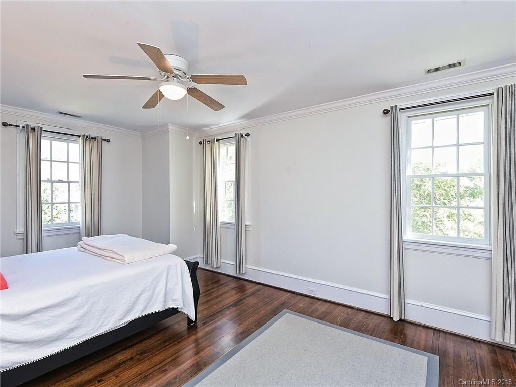 931 Bromley Road Charlotte, NC 28207 - Photo 16 of 27 Gallery Image 16