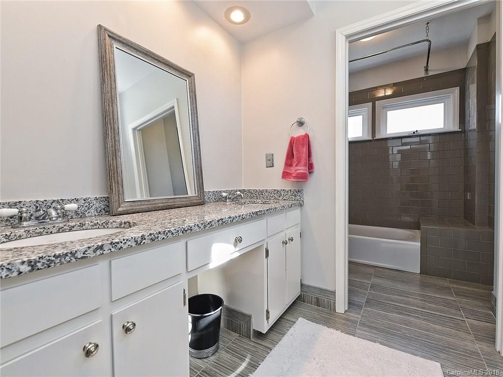 931 Bromley Road Charlotte, NC 28207 - Photo 18 of 27 Gallery Image 18