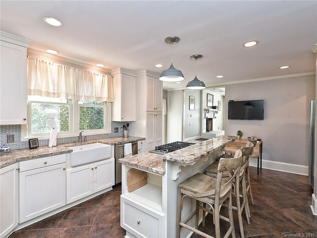 931 Bromley Road Charlotte, NC 28207 - Photo 6 of 27 Gallery Image 6