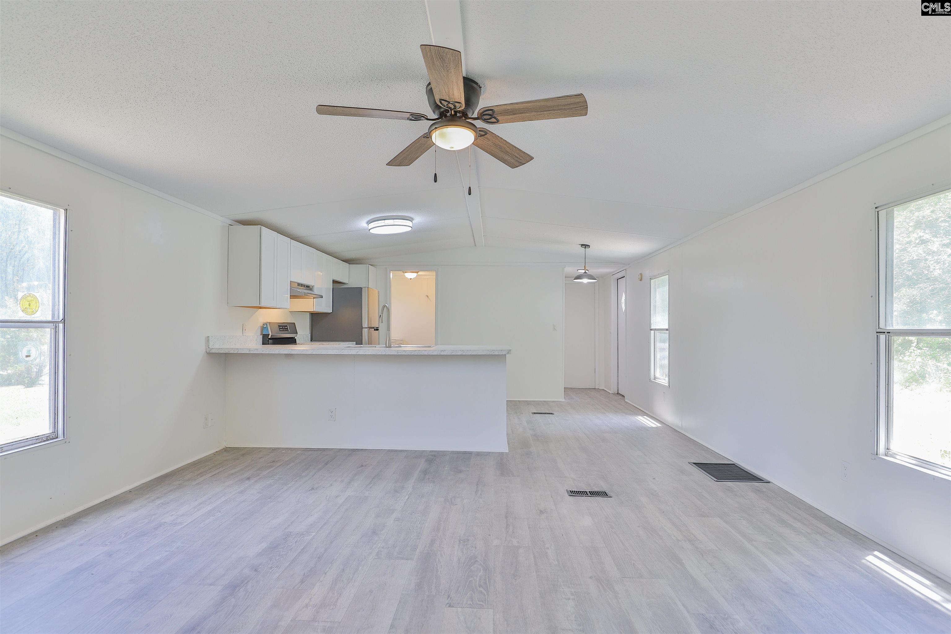 211 Federal Lane Prosperity, SC 29127 - Photo 6 of 34