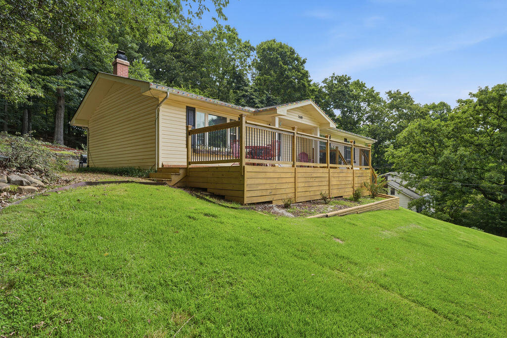 7608 Ridge Bay Drive Hixson, TN 37343 - Photo 47 of 52 Side