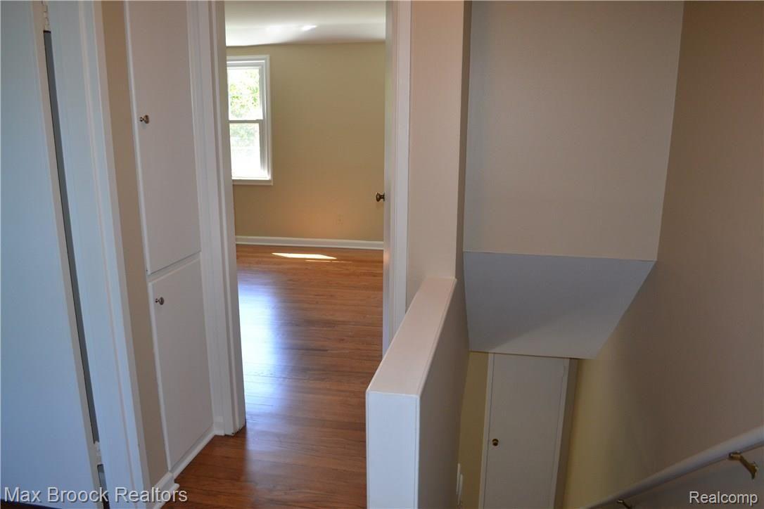1633 Graefield Road Birmingham, MI 48009 - Photo 12 of 16 DSC_0195.JPG