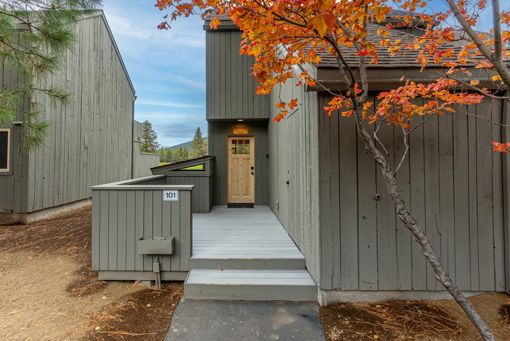 13400 Fox Tail, Unit GCC101 Black Butte Ranch, OR 97759 - Photo 5 of 45