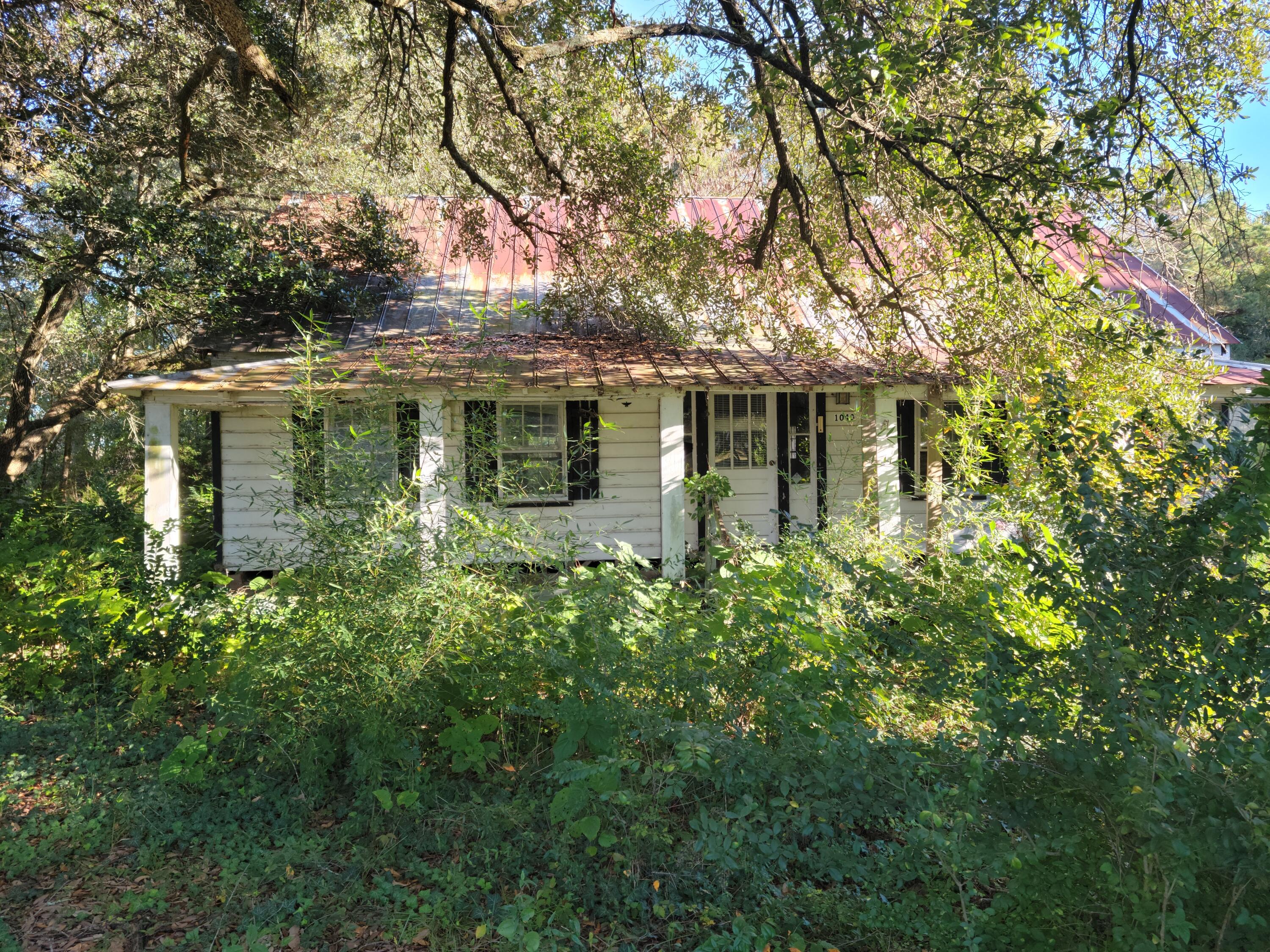 1040 Russell Store Road St. Stephen, SC 29479 - Photo 1 of 3 20211030_093802