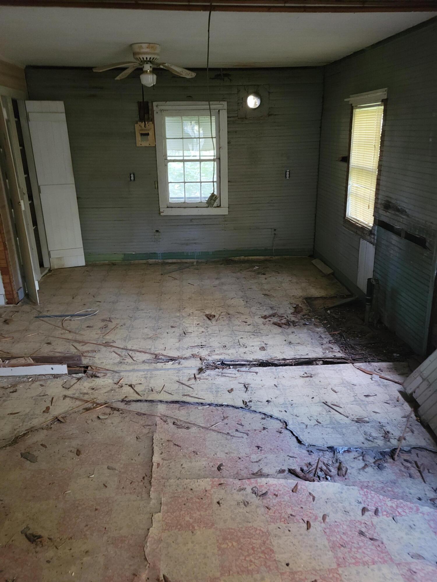 1040 Russell Store Road St. Stephen, SC 29479 - Photo 3 of 3 20211030_094317