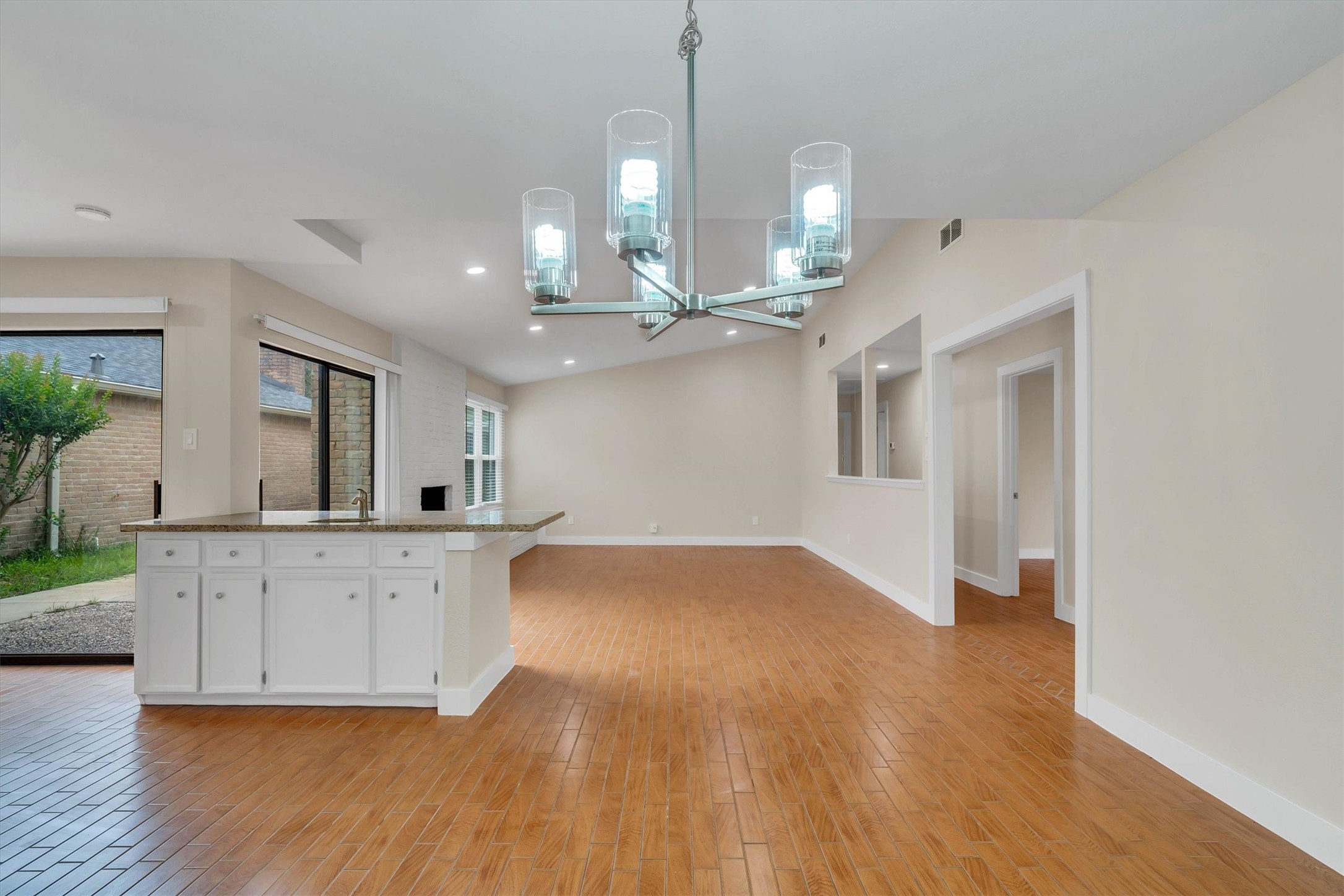 2163 Paso Rello Drive Houston, TX 77077 - Photo 13 of 45