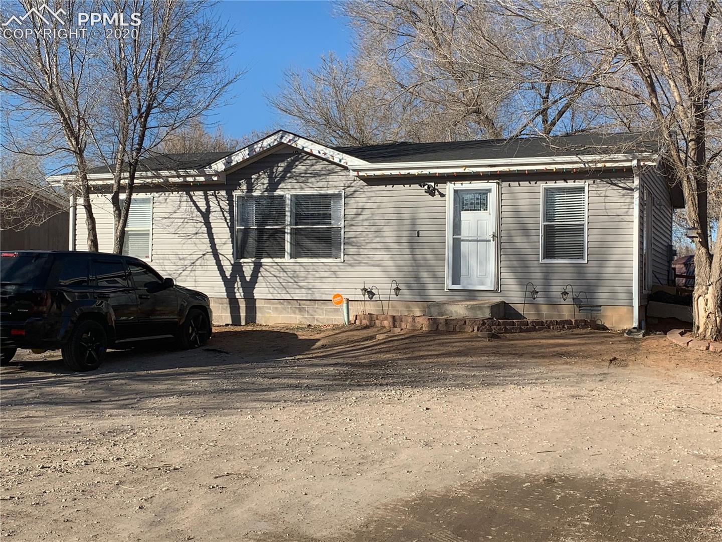 1073 Claiborne Road Colorado Springs, CO 80906 - Photo 1 of 16 Gallery Image 1