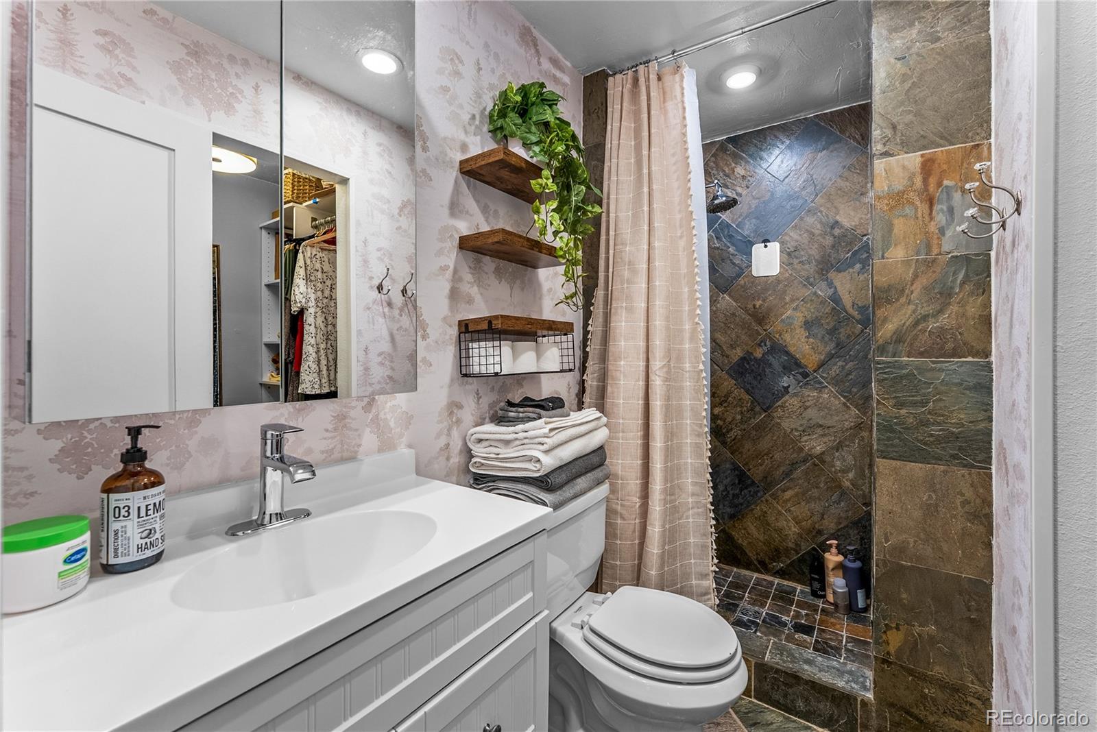 6549 Modoc Lane Evergreen, CO 80439 - Photo 7 of 50