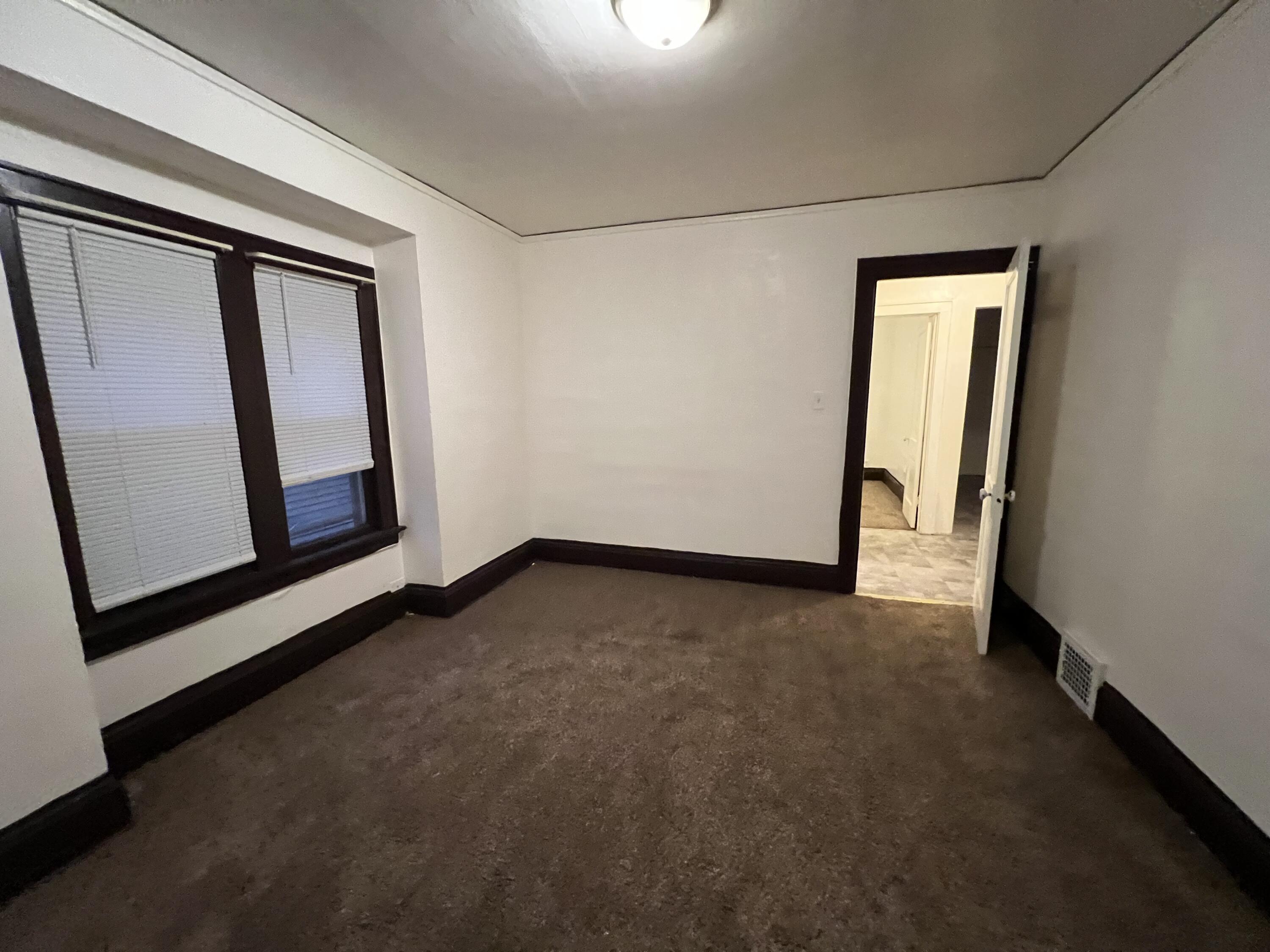 2770 North 39th Street, Unit 2772 Milwaukee, WI 53210 - Photo 12 of 20 Photo Oct 23 2025, 6 07 39 PM