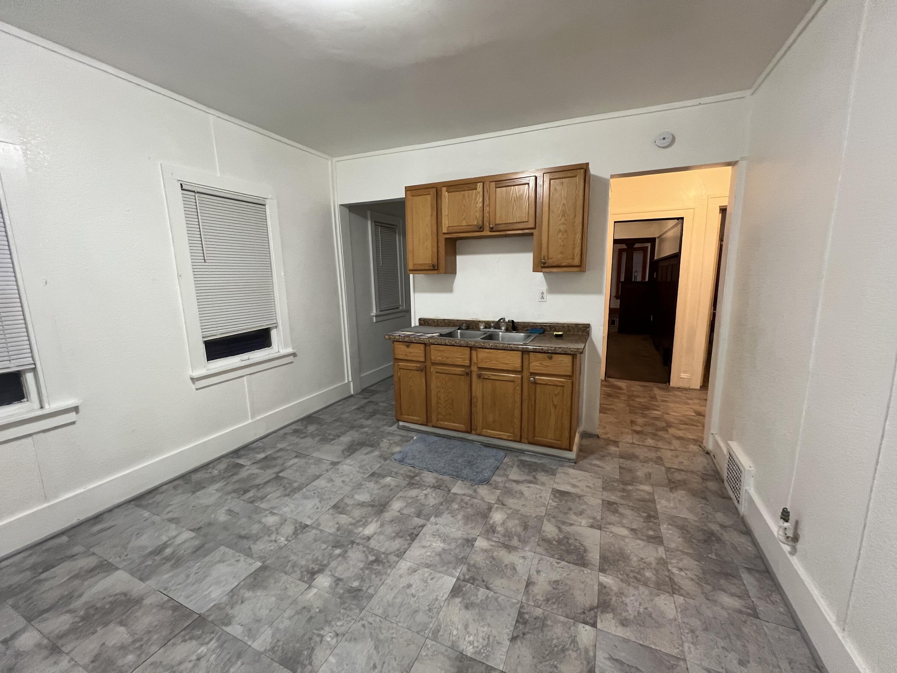 2770 North 39th Street, Unit 2772 Milwaukee, WI 53210 - Photo 17 of 20 Photo Oct 23 2025, 6 08 50 PM