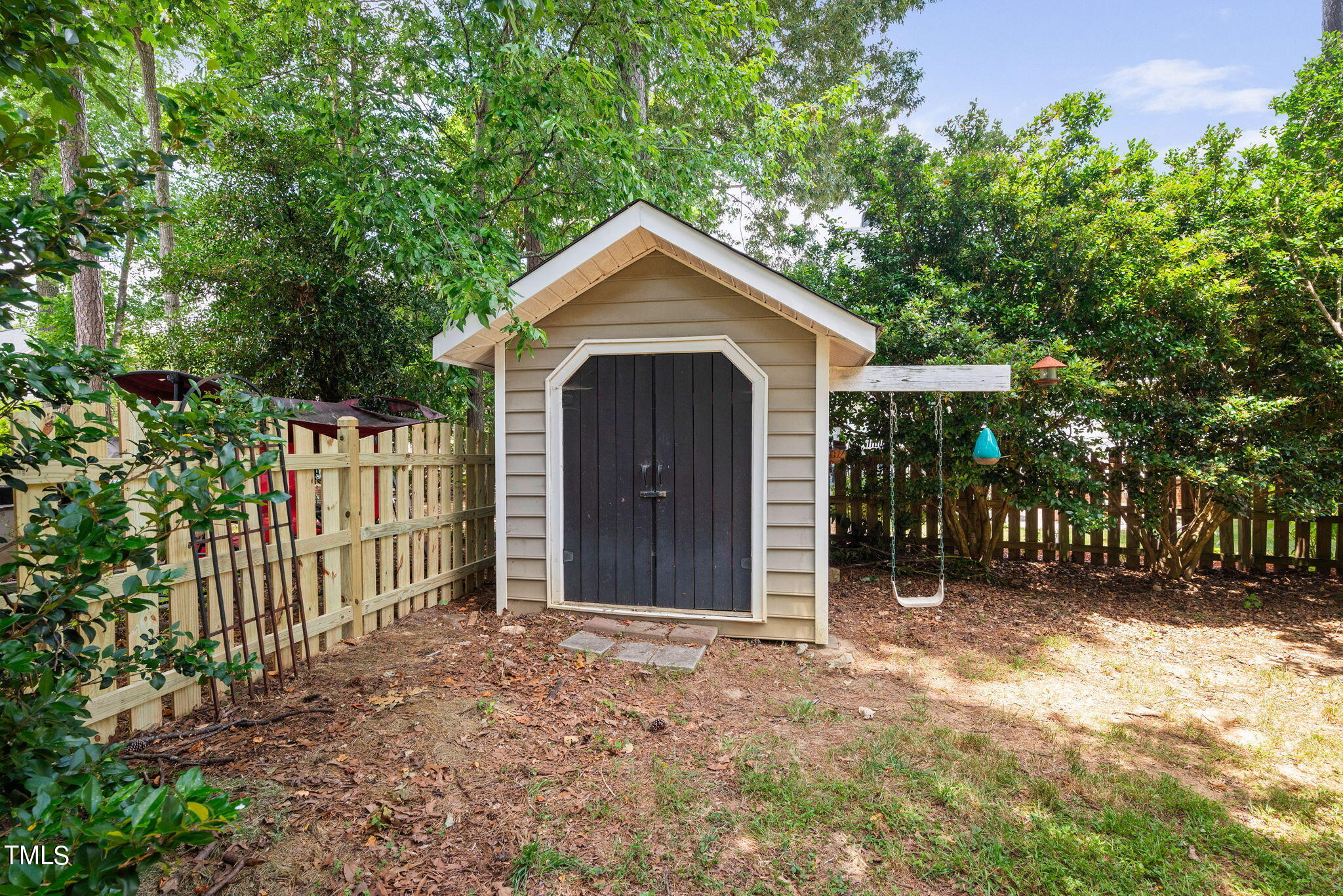 12441 Harcourt Drive Raleigh, NC 27613 - Photo 35 of 38 35