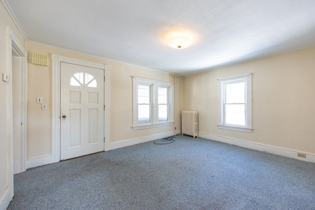 165 Chestnut Street North Attleboro, MA 02760 - Photo 14 of 37