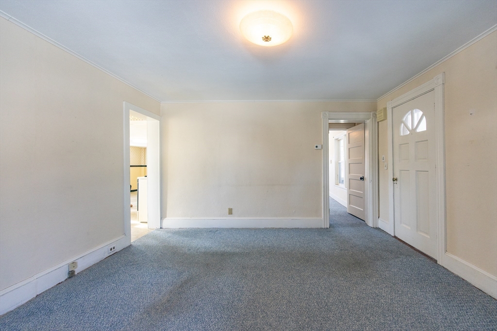 165 Chestnut Street North Attleboro, MA 02760 - Photo 15 of 37