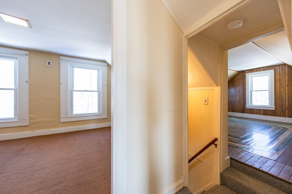 165 Chestnut Street North Attleboro, MA 02760 - Photo 17 of 37