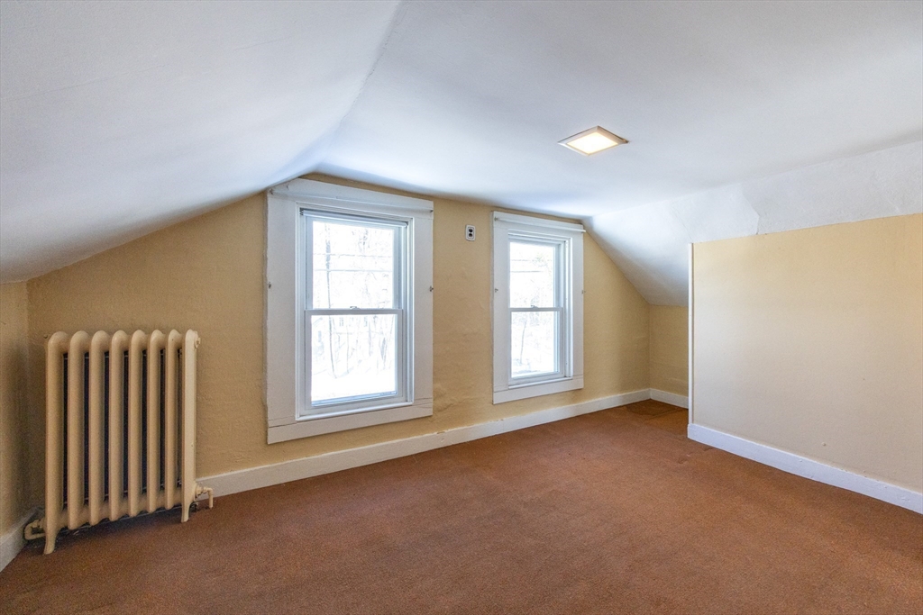 165 Chestnut Street North Attleboro, MA 02760 - Photo 21 of 37