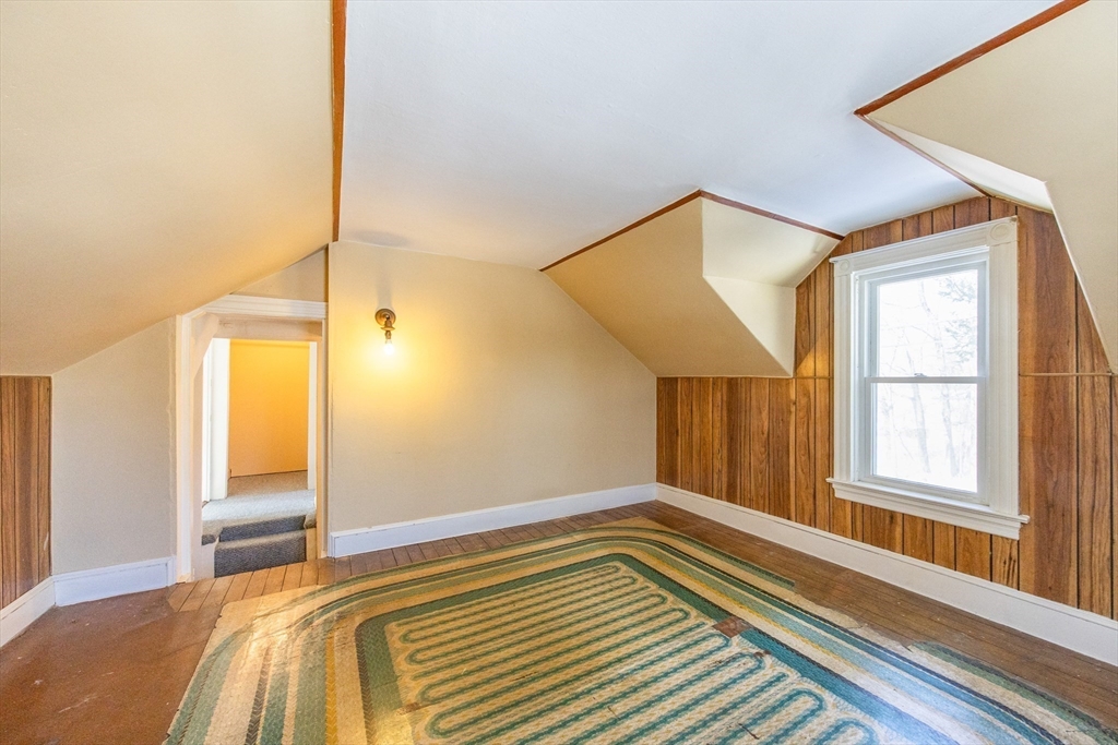 165 Chestnut Street North Attleboro, MA 02760 - Photo 27 of 37