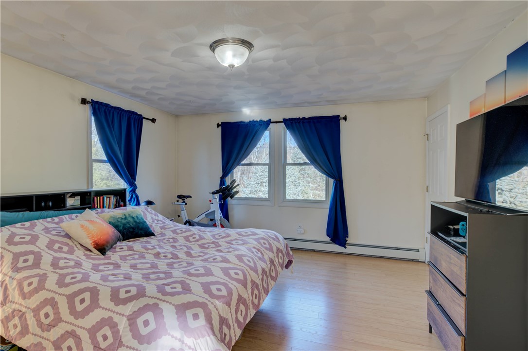 918 Saugatucket Road South Kingstown, RI 02879 - Photo 21 of 42 Single closet plus walk-in closet