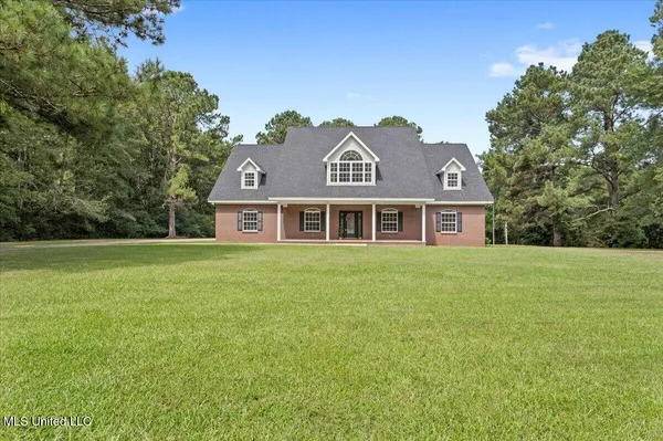 $499,999 | 535 Graves Road, Ellisville, MS 39437
