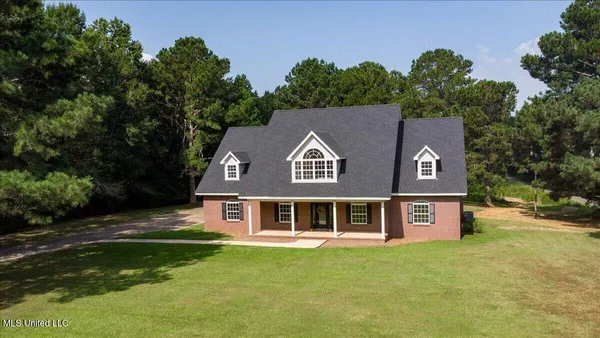 $499,900 | 535 Graves Road, Ellisville, MS 39437
