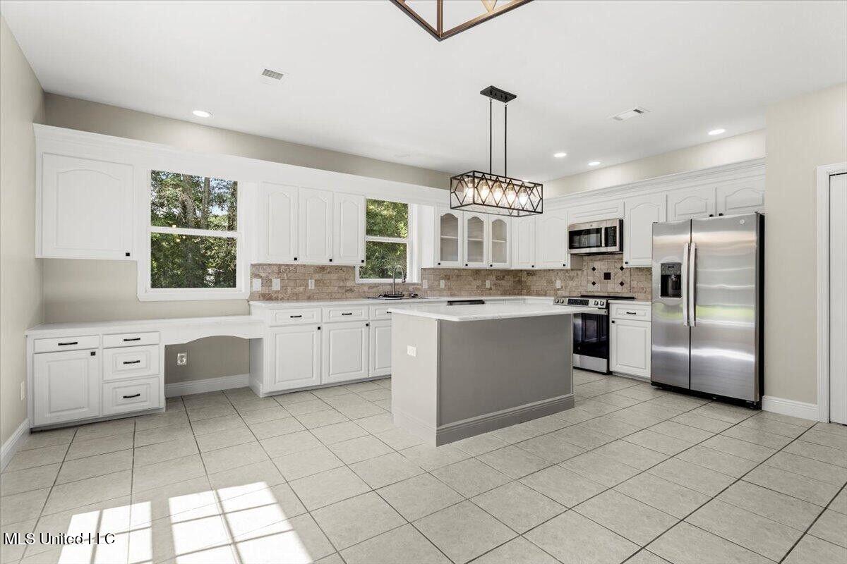 535 Graves Road Ellisville, MS 39437 - Photo 8 of 47 20260128225550663176000000-o