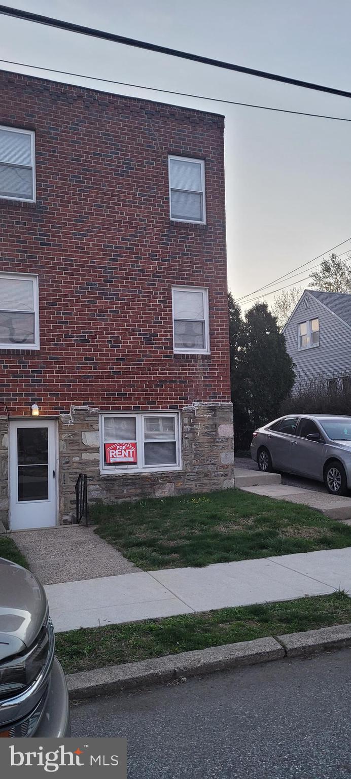 7712-14 Watson Street, Unit 5 Philadelphia, PA 19111 - Photo 7 of 13