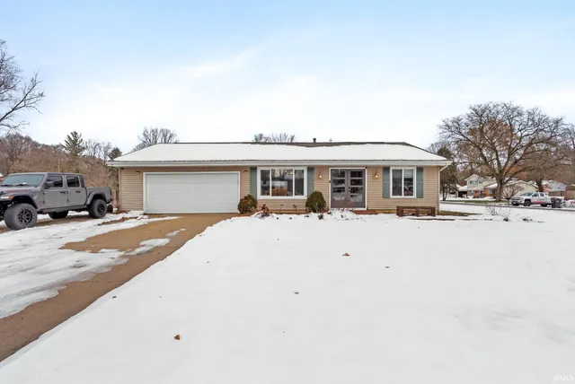 $259,900 | 20305 Topaz Street, South Bend, IN 46614