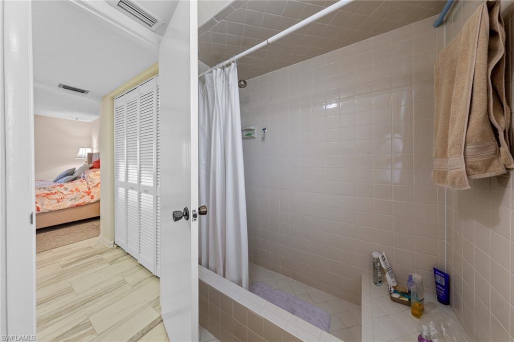 865 Teryl Road, Unit 2114 Naples, FL 34112 - Photo 21 of 50 Primary Bathroom