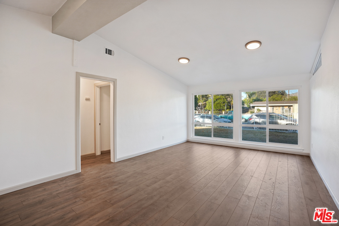 4269 Angelo Street Riverside, CA 92507 - Photo 6 of 14