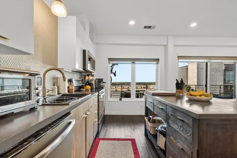 $375,000 | 4361 South Congress Avenue, Unit 636, Austin, TX 78745