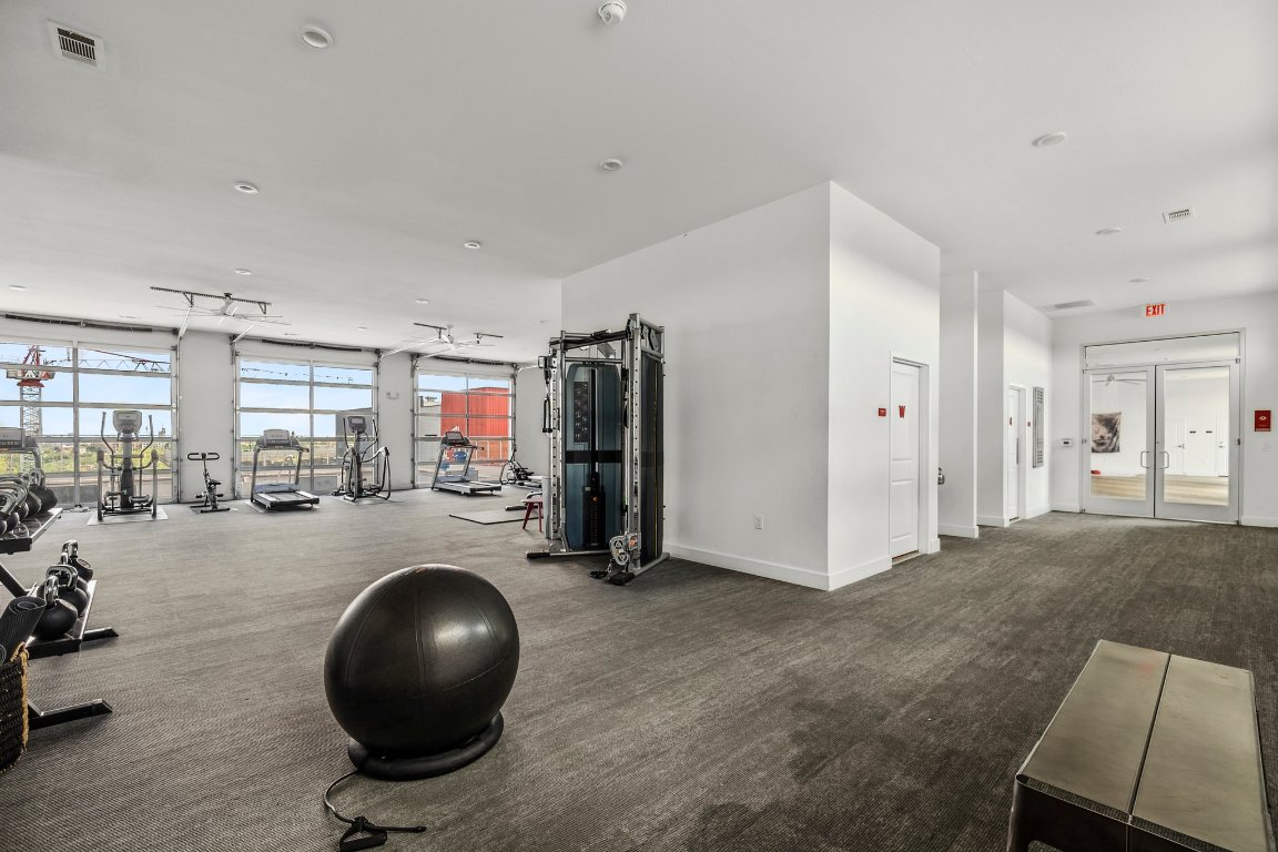 4361 South Congress Avenue, Unit 636 Austin, TX 78745 - Photo 25 of 31