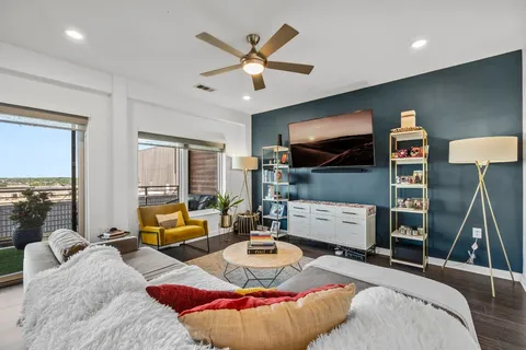 $375,000 | 4361 South Congress Avenue, Unit 636, Austin, TX 78745