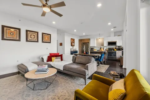 $375,000 | 4361 South Congress Avenue, Unit 636, Austin, TX 78745