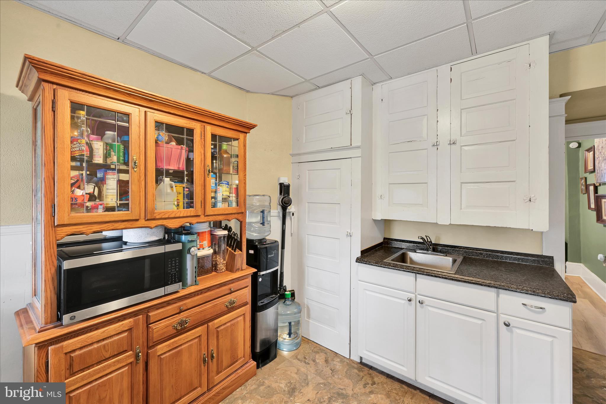1917 Walnut Street Ashland, PA 17921 - Photo 10 of 24 Kitchen
