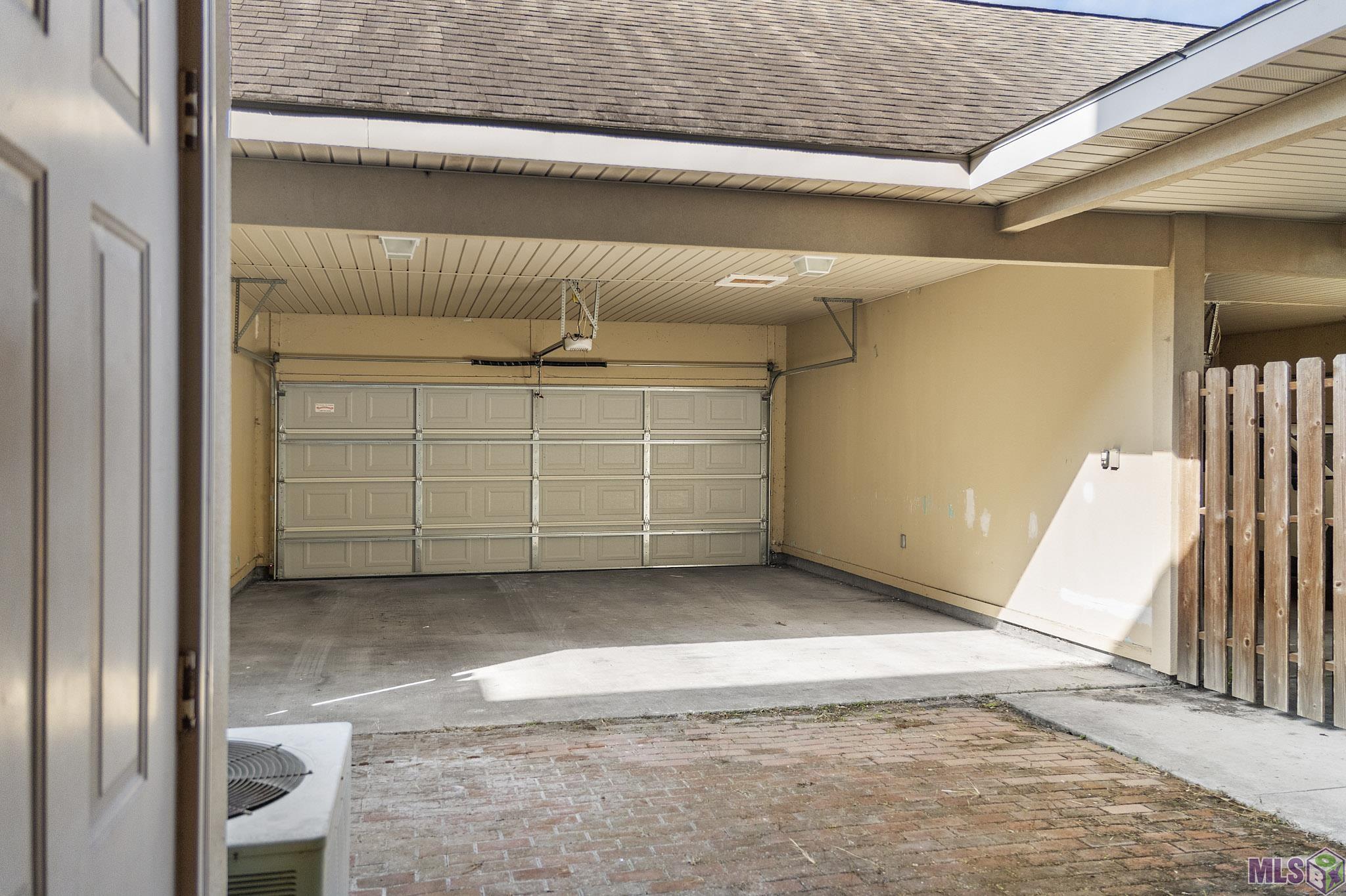 10600 Lakes Boulevard, Unit 305 Baton Rouge, LA 70810 - Photo 23 of 33