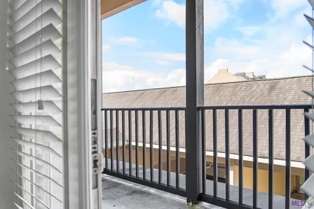 $1,850 | 10600 Lakes Boulevard, Unit 305, Baton Rouge, LA 70810