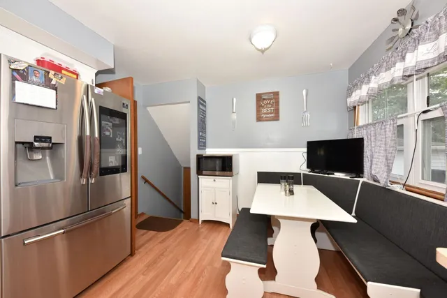 $339,900 | 9525 West Grantosa Drive, Wauwatosa, WI 53222