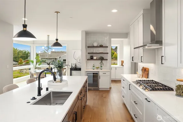 $2,249,950 | 22303 Old Poplar Way, Brier, WA 98036