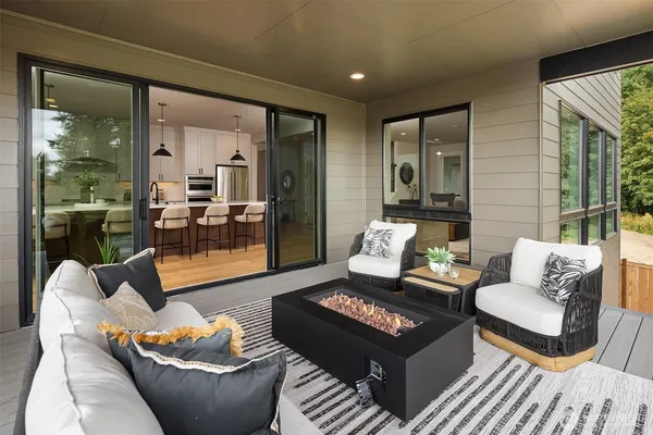 $2,199,950 | 22303 Old Poplar Way, Brier, WA 98036