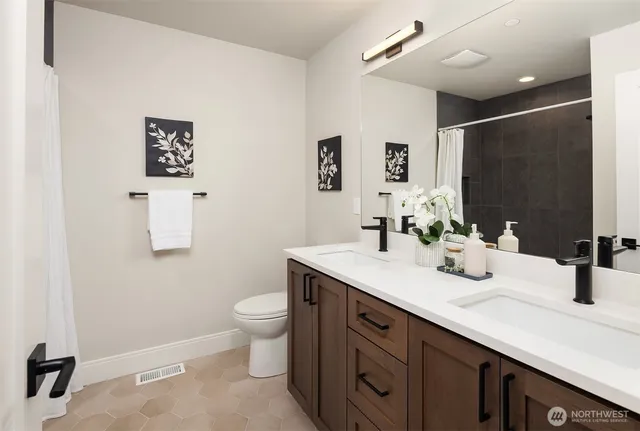 $2,249,950 | 22303 Old Poplar Way, Brier, WA 98036