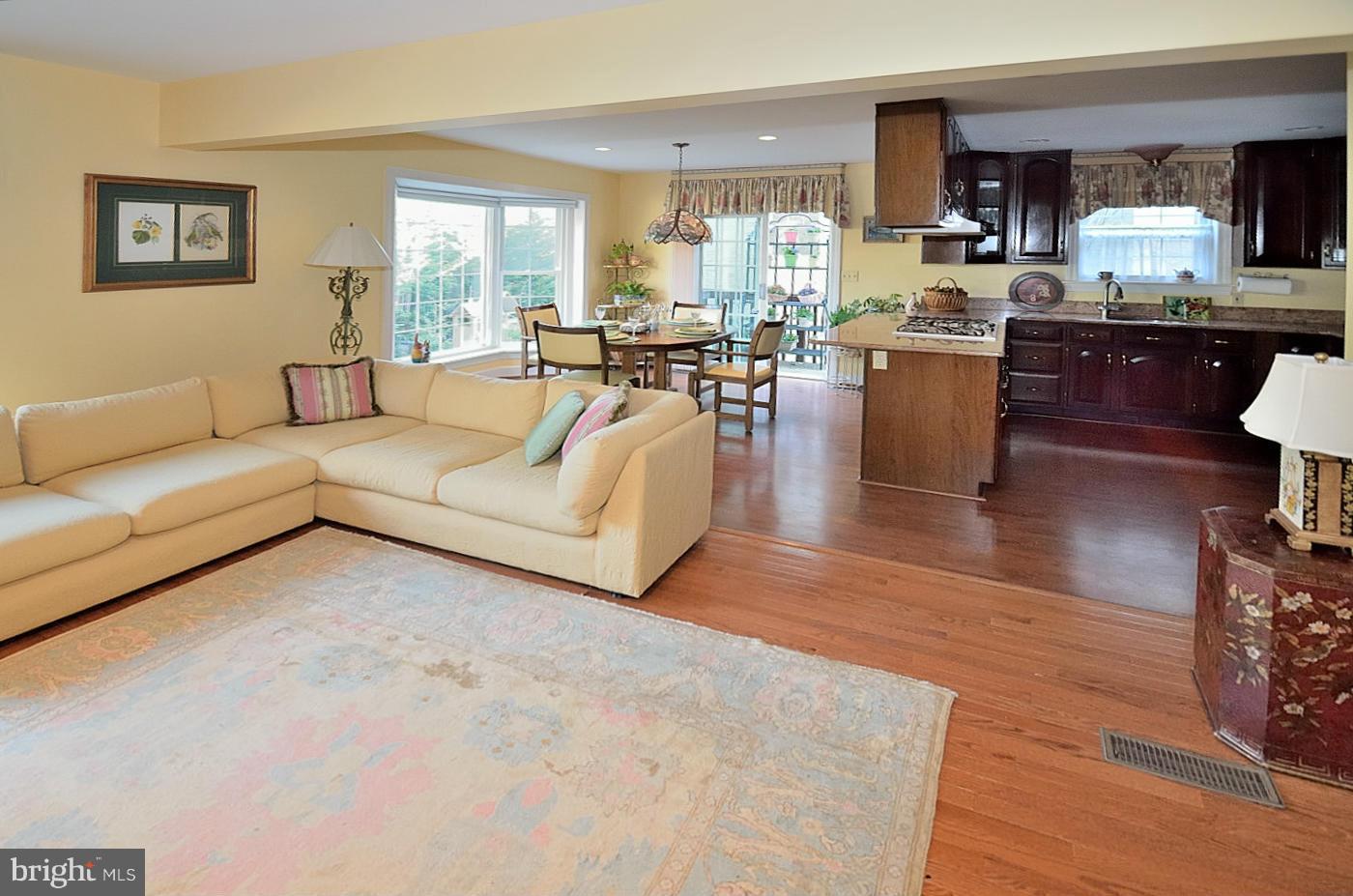 4528 25th Road North Arlington, VA 22207 - Photo 14 of 30 Family Room