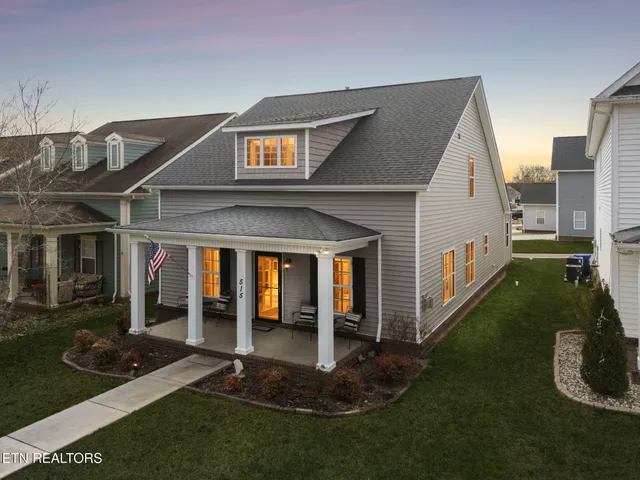 $384,900 | 515 Broadberry Avenue, Oak Ridge, TN 37830