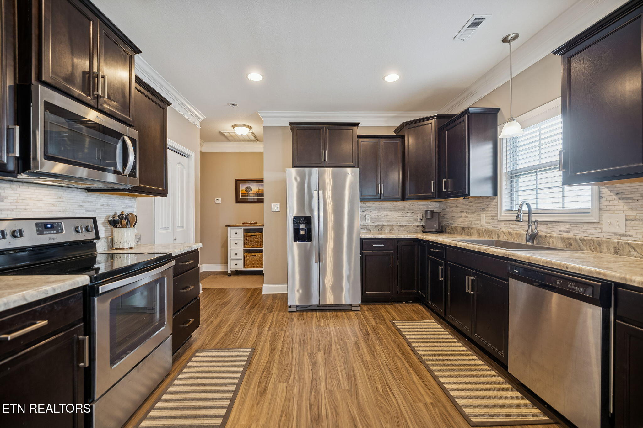 515 Broadberry Avenue Oak Ridge, TN 37830 - Photo 14 of 58 18-515 Broadberry Ave - 036