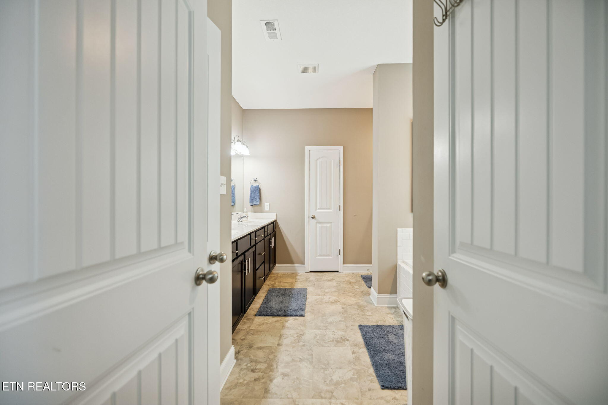 515 Broadberry Avenue Oak Ridge, TN 37830 - Photo 19 of 58 24-515 Broadberry Ave - 042