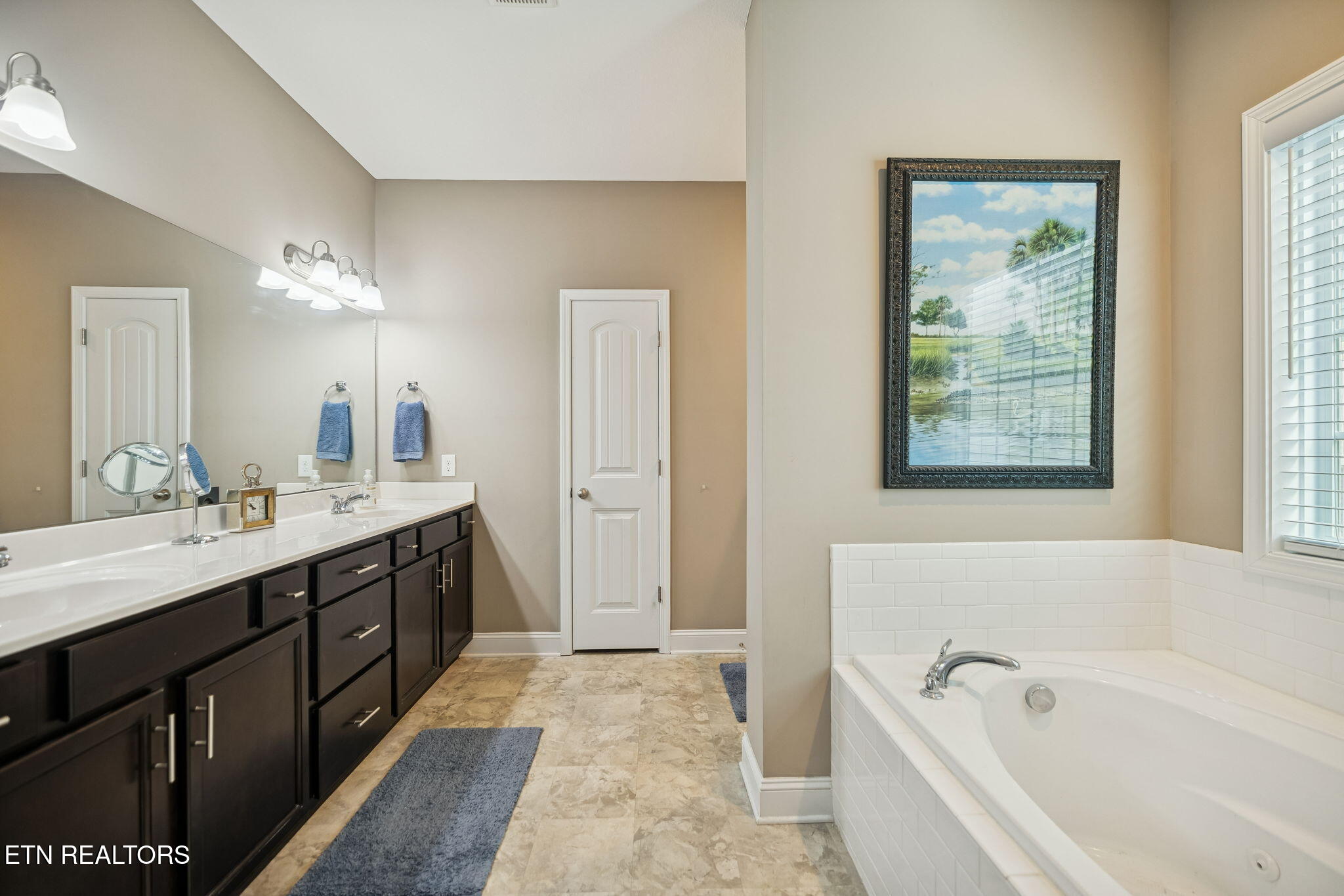 515 Broadberry Avenue Oak Ridge, TN 37830 - Photo 20 of 58 25-515 Broadberry Ave - 043