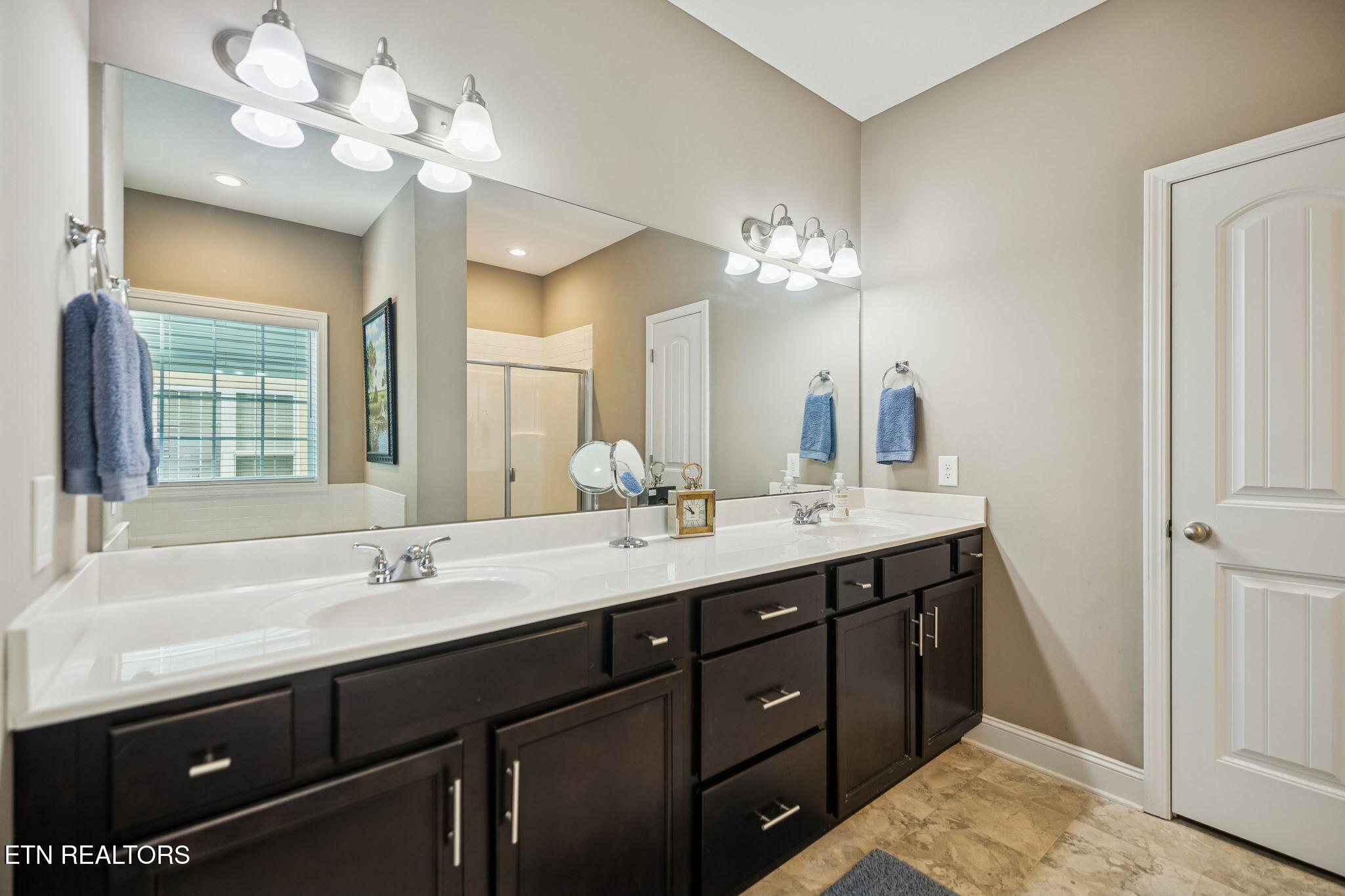 515 Broadberry Avenue Oak Ridge, TN 37830 - Photo 22 of 58 27-515 Broadberry Ave - 045