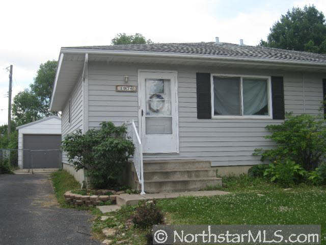 1976 42nd Street Northwest Rochester, MN 55901 - Photo 1 of 10