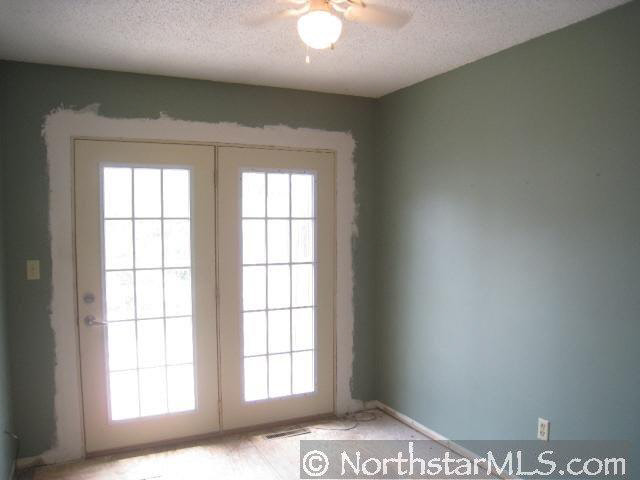 1976 42nd Street Northwest Rochester, MN 55901 - Photo 4 of 10